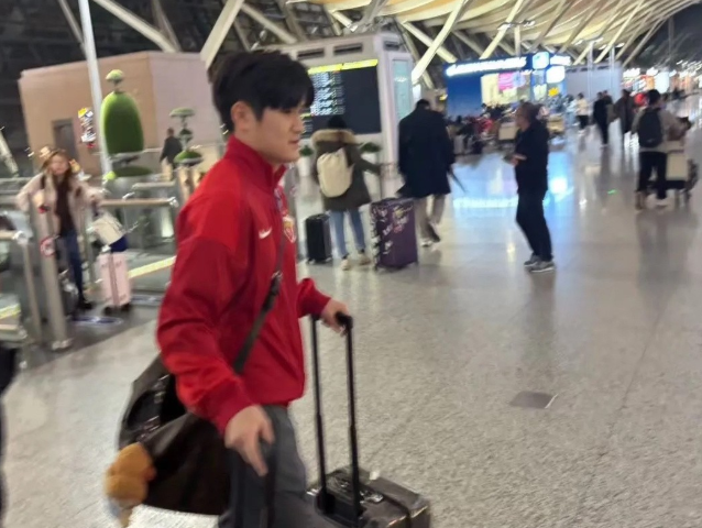 kaiyun-刘祝润去留难定 大连英博一心想留却要看海港眼色 海港应学会放手