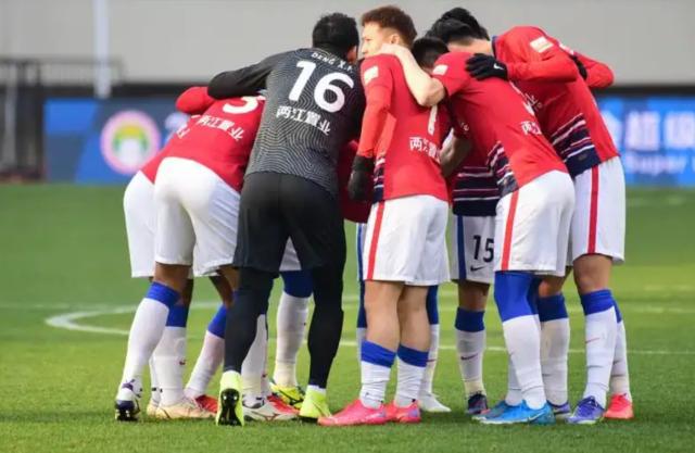 开云-足协临时增设转会窗 解决重庆球员再就业问题